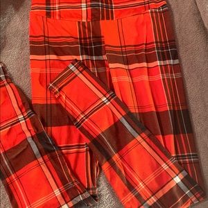 NWOT piphany Spring ST. Leggings